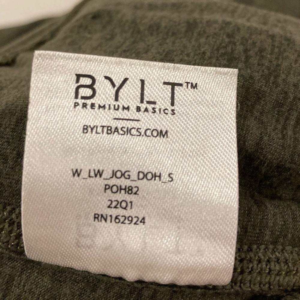 BYLT Basics Essential Jogger Dark Olive Green Small - Picture 15 of 16